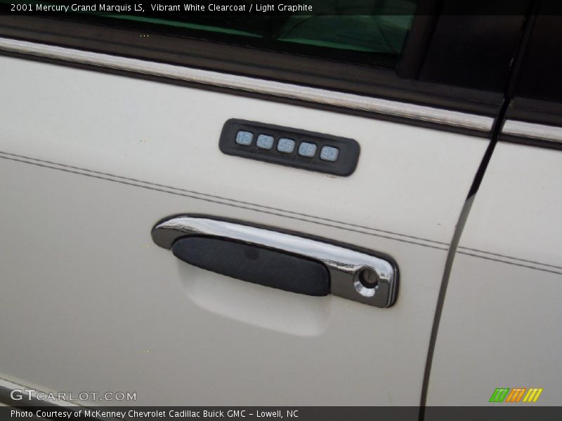 Vibrant White Clearcoat / Light Graphite 2001 Mercury Grand Marquis LS
