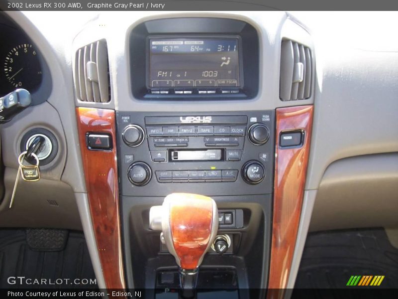 Graphite Gray Pearl / Ivory 2002 Lexus RX 300 AWD