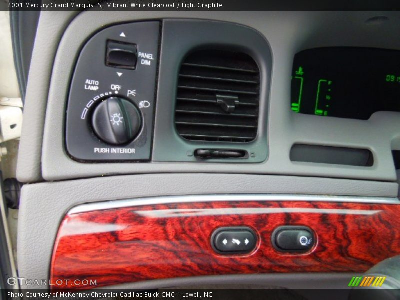 Vibrant White Clearcoat / Light Graphite 2001 Mercury Grand Marquis LS