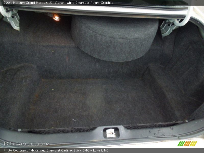 Vibrant White Clearcoat / Light Graphite 2001 Mercury Grand Marquis LS