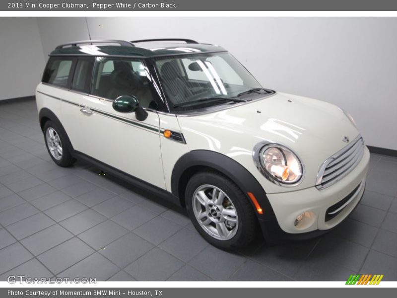 Pepper White / Carbon Black 2013 Mini Cooper Clubman