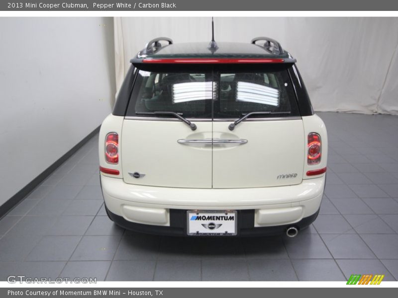 Pepper White / Carbon Black 2013 Mini Cooper Clubman