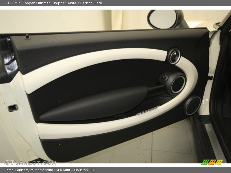 Pepper White / Carbon Black 2013 Mini Cooper Clubman