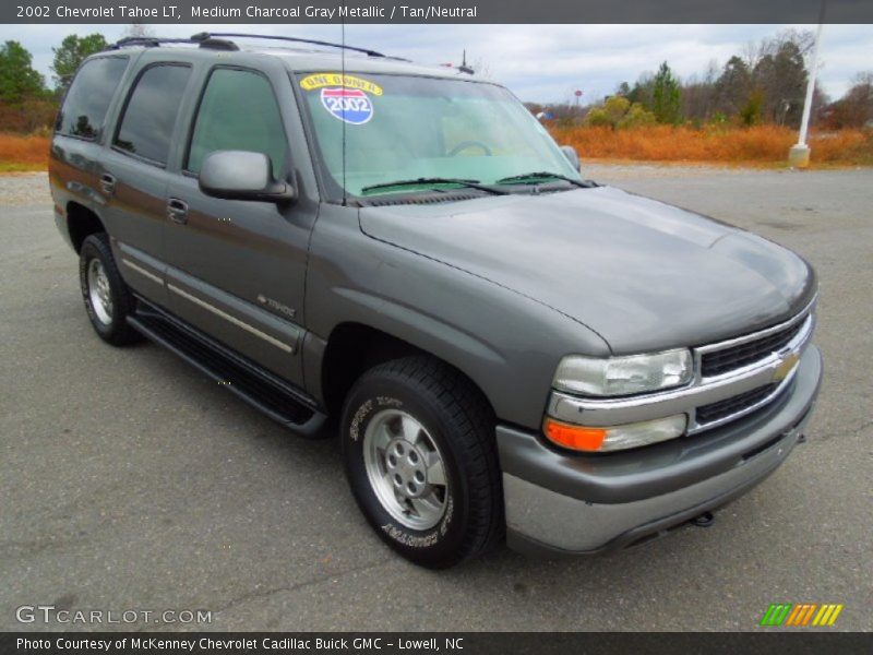Medium Charcoal Gray Metallic / Tan/Neutral 2002 Chevrolet Tahoe LT