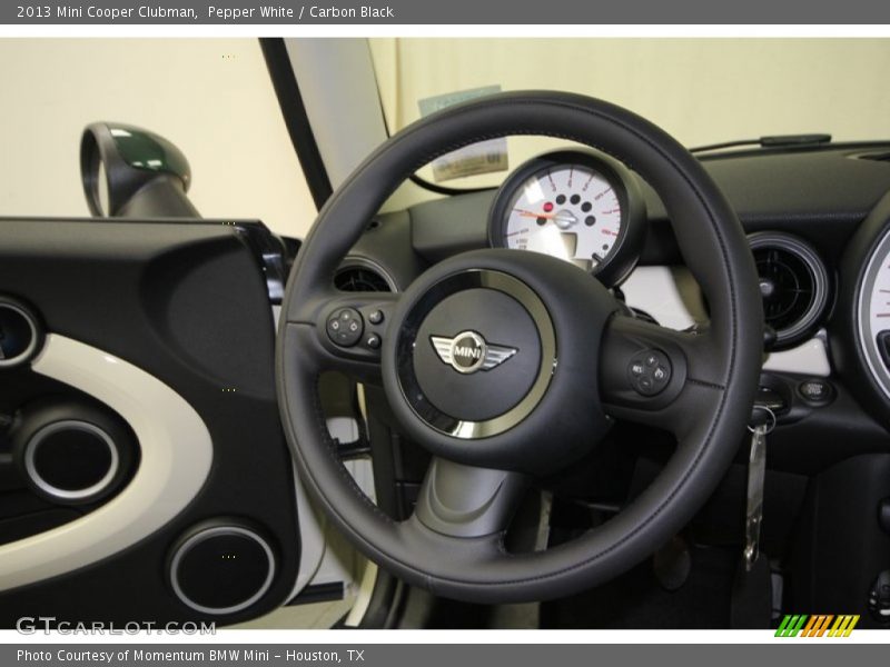 Pepper White / Carbon Black 2013 Mini Cooper Clubman
