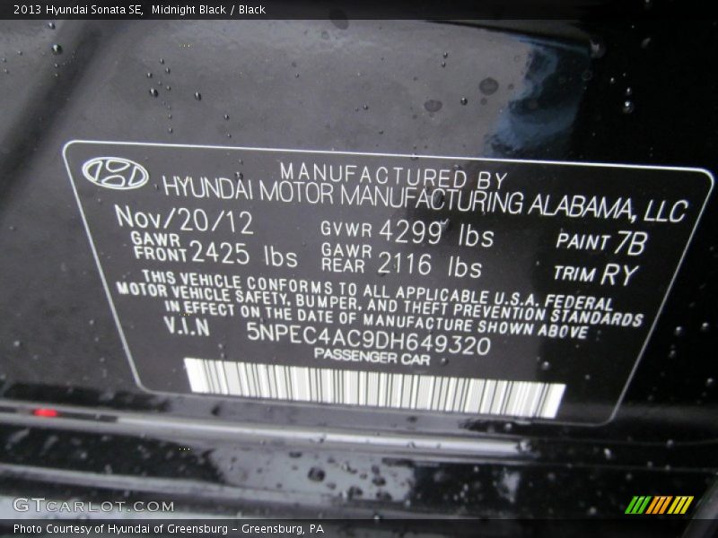 Midnight Black / Black 2013 Hyundai Sonata SE