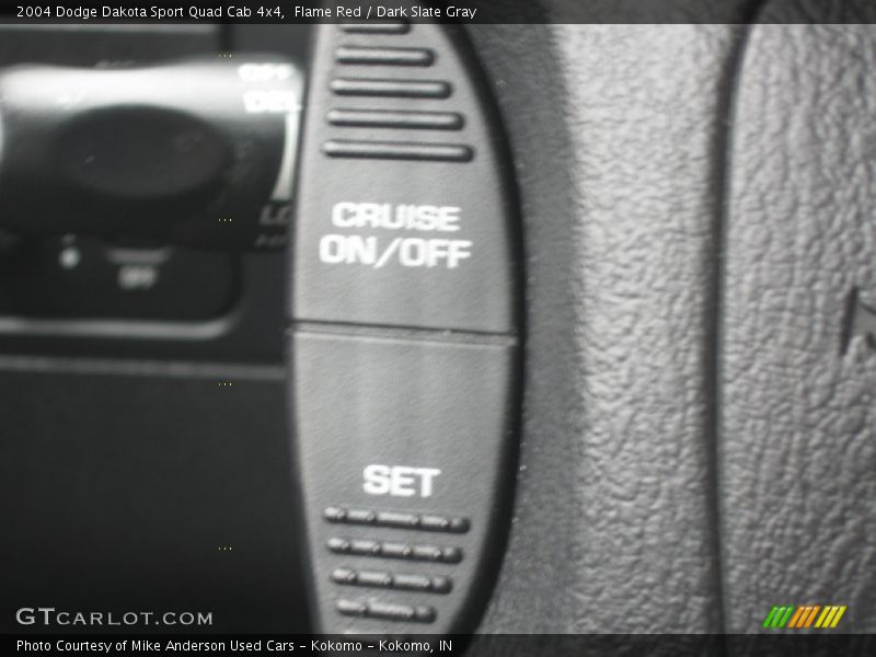 Flame Red / Dark Slate Gray 2004 Dodge Dakota Sport Quad Cab 4x4