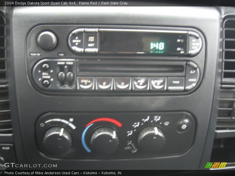Flame Red / Dark Slate Gray 2004 Dodge Dakota Sport Quad Cab 4x4