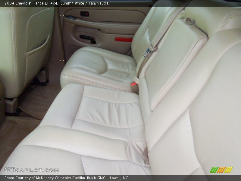 Summit White / Tan/Neutral 2004 Chevrolet Tahoe LT 4x4