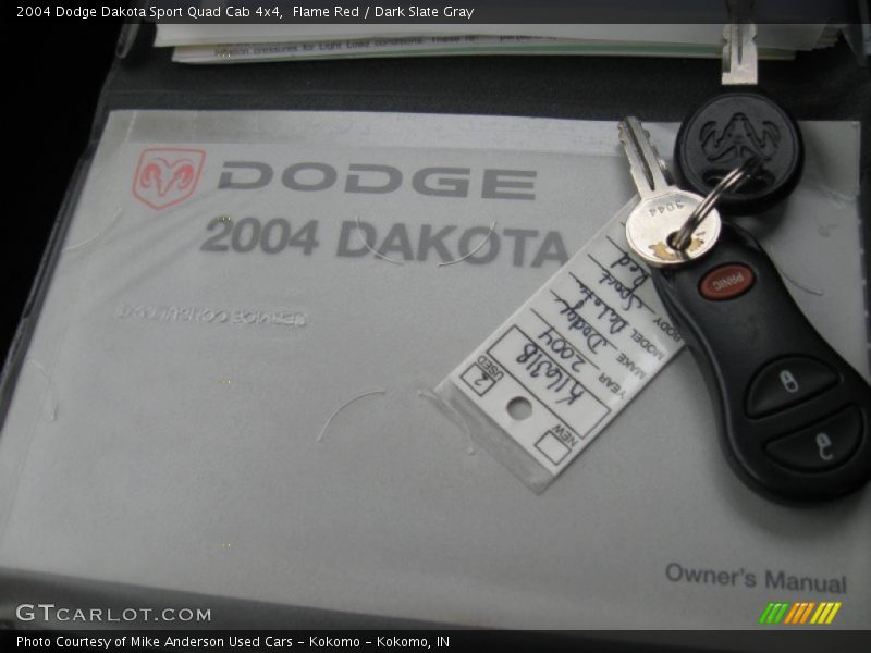 Flame Red / Dark Slate Gray 2004 Dodge Dakota Sport Quad Cab 4x4