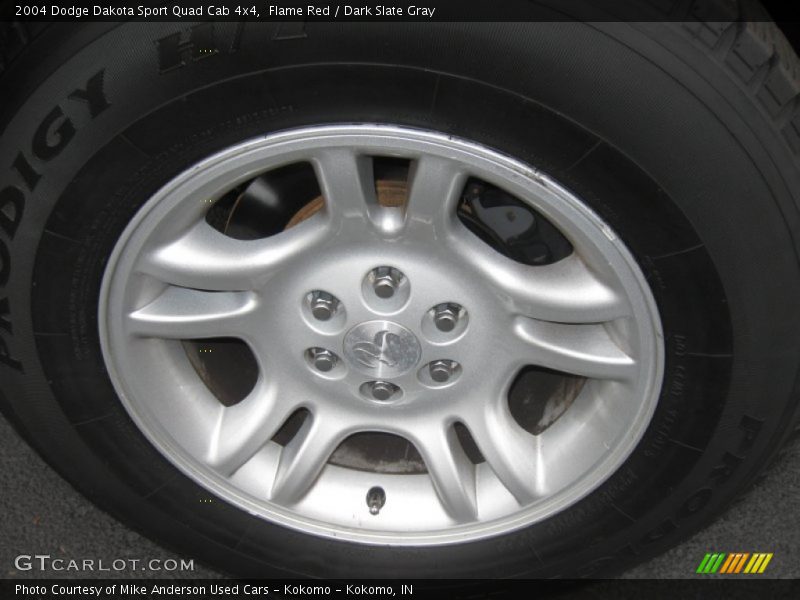 Flame Red / Dark Slate Gray 2004 Dodge Dakota Sport Quad Cab 4x4