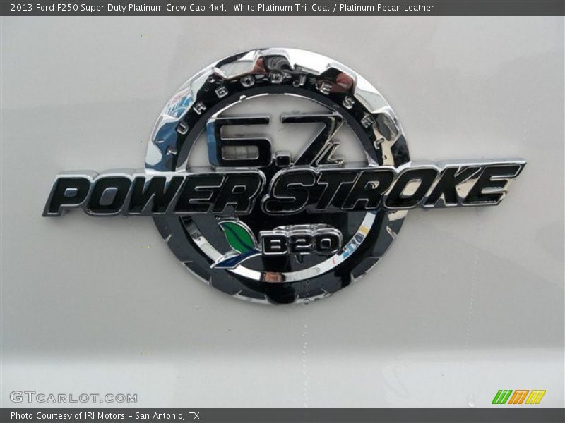  2013 F250 Super Duty Platinum Crew Cab 4x4 Logo