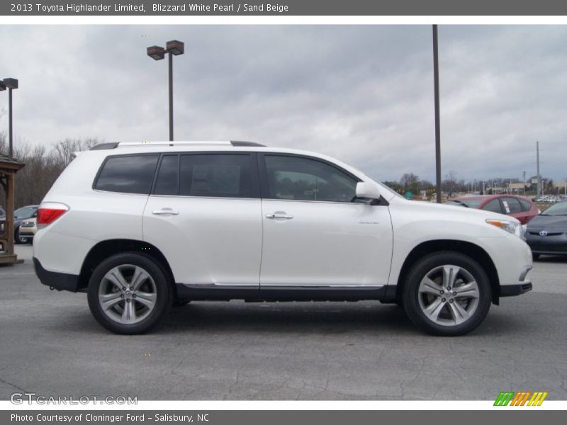 Blizzard White Pearl / Sand Beige 2013 Toyota Highlander Limited