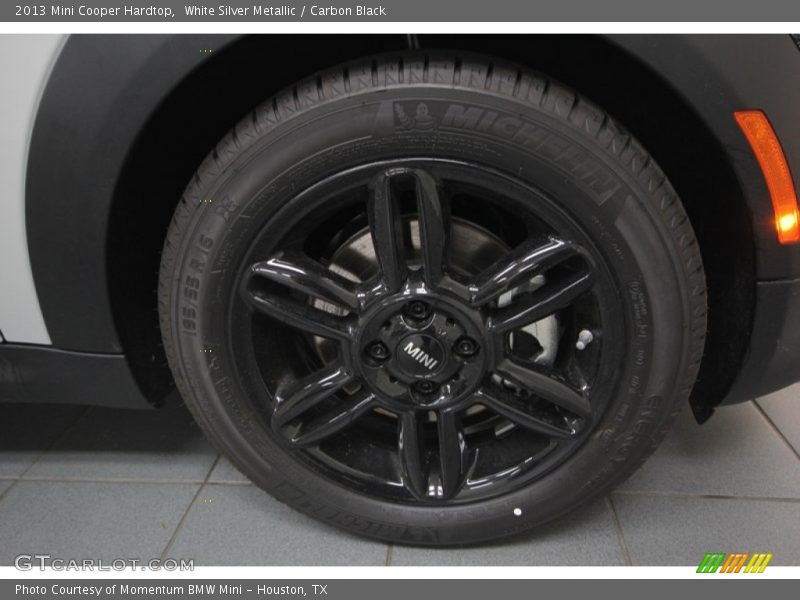 White Silver Metallic / Carbon Black 2013 Mini Cooper Hardtop