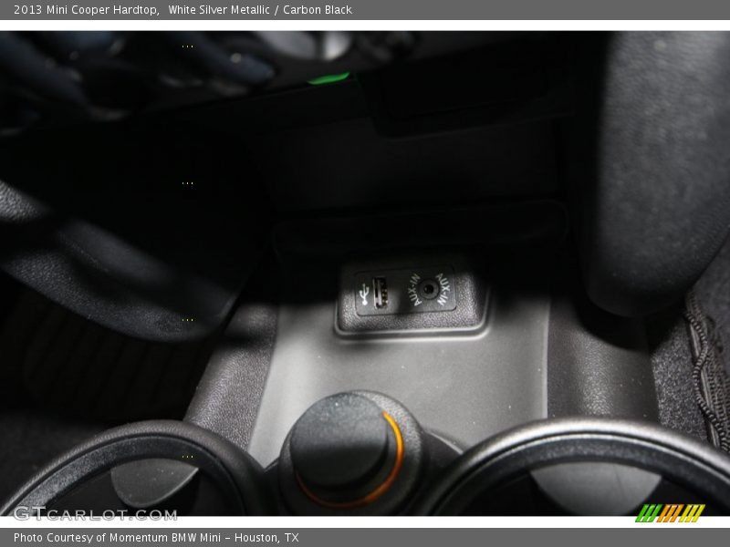 White Silver Metallic / Carbon Black 2013 Mini Cooper Hardtop