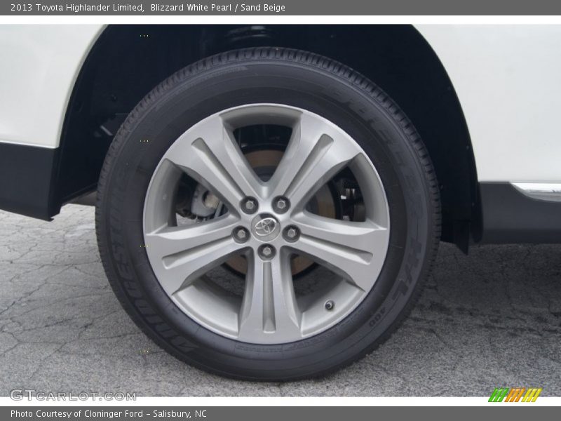 Blizzard White Pearl / Sand Beige 2013 Toyota Highlander Limited