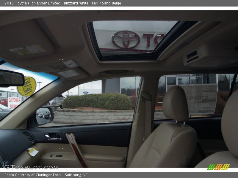 Blizzard White Pearl / Sand Beige 2013 Toyota Highlander Limited