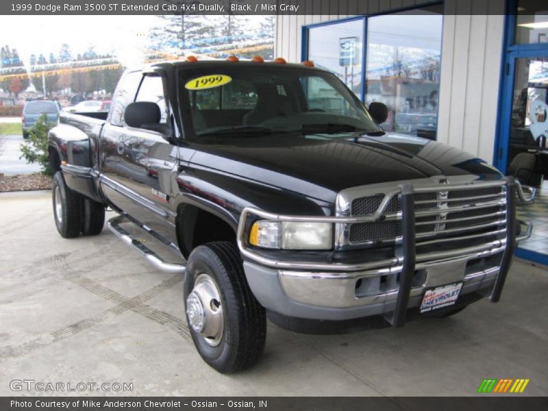 Black / Mist Gray 1999 Dodge Ram 3500 ST Extended Cab 4x4 Dually