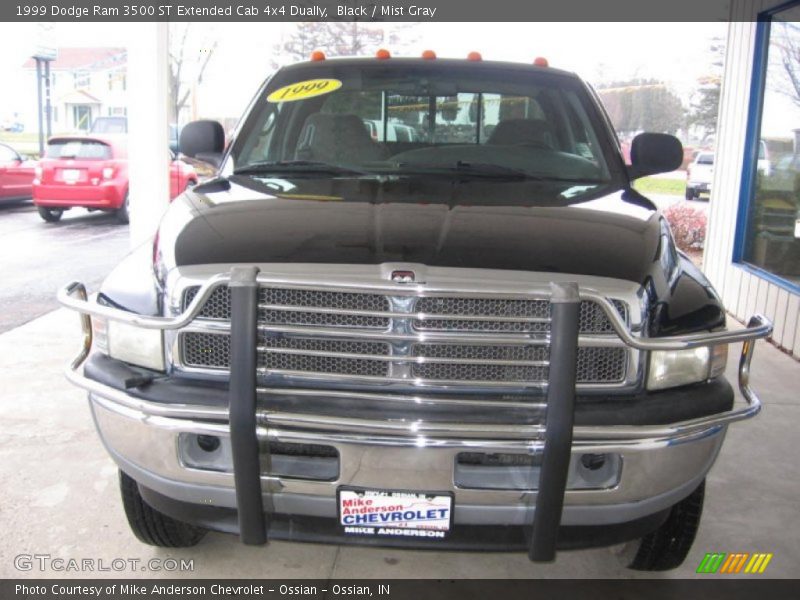 Black / Mist Gray 1999 Dodge Ram 3500 ST Extended Cab 4x4 Dually