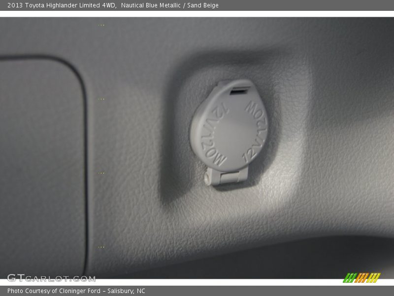 Nautical Blue Metallic / Sand Beige 2013 Toyota Highlander Limited 4WD