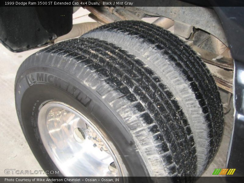 Black / Mist Gray 1999 Dodge Ram 3500 ST Extended Cab 4x4 Dually