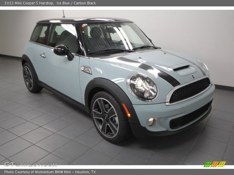 Ice Blue / Carbon Black 2013 Mini Cooper S Hardtop