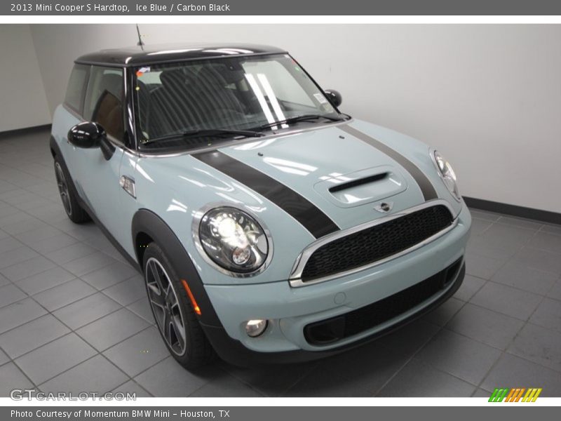 Ice Blue / Carbon Black 2013 Mini Cooper S Hardtop