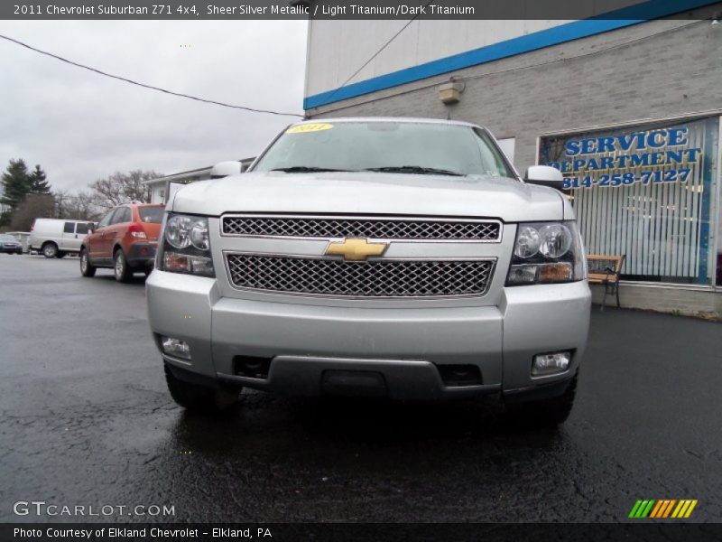 Sheer Silver Metallic / Light Titanium/Dark Titanium 2011 Chevrolet Suburban Z71 4x4