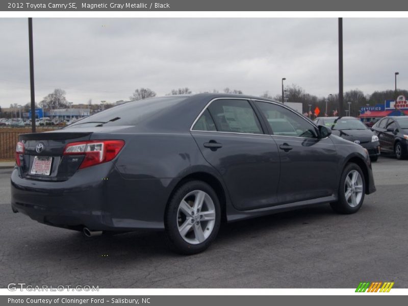Magnetic Gray Metallic / Black 2012 Toyota Camry SE