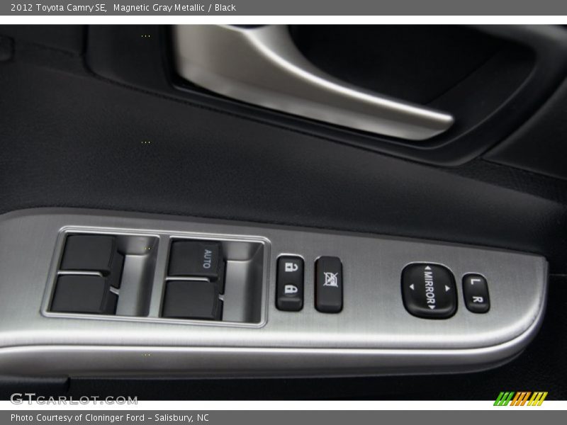 Magnetic Gray Metallic / Black 2012 Toyota Camry SE