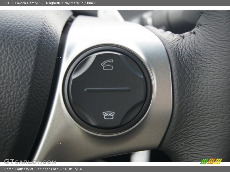 Magnetic Gray Metallic / Black 2012 Toyota Camry SE