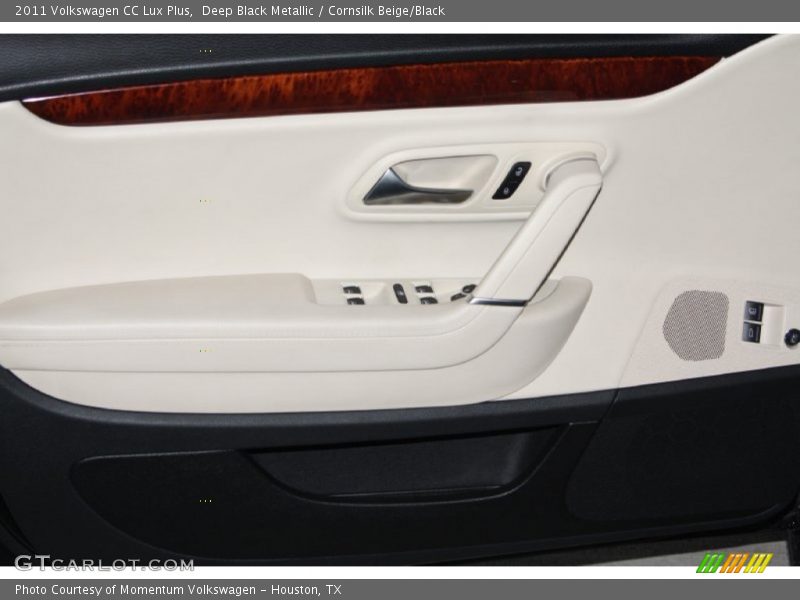 Deep Black Metallic / Cornsilk Beige/Black 2011 Volkswagen CC Lux Plus