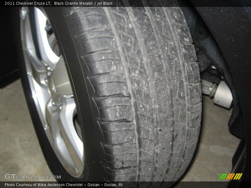 Black Granite Metallic / Jet Black 2011 Chevrolet Cruze LT