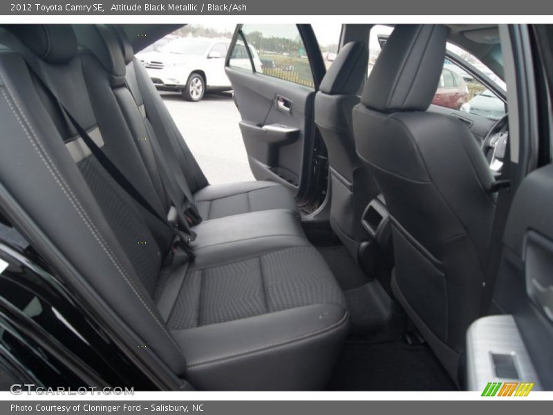 Attitude Black Metallic / Black/Ash 2012 Toyota Camry SE