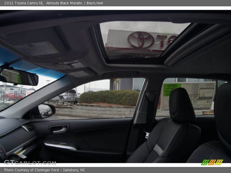 Attitude Black Metallic / Black/Ash 2012 Toyota Camry SE