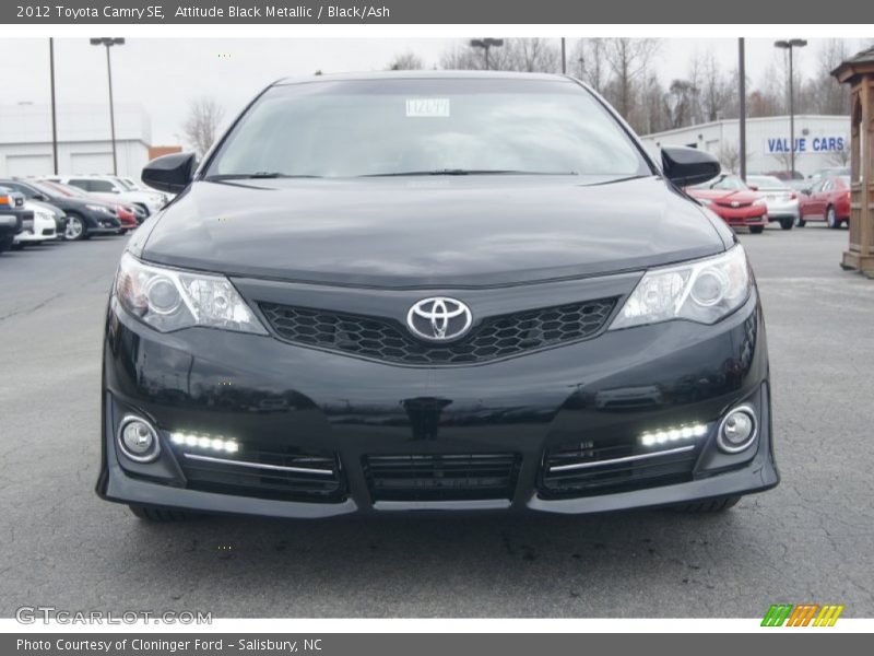 Attitude Black Metallic / Black/Ash 2012 Toyota Camry SE