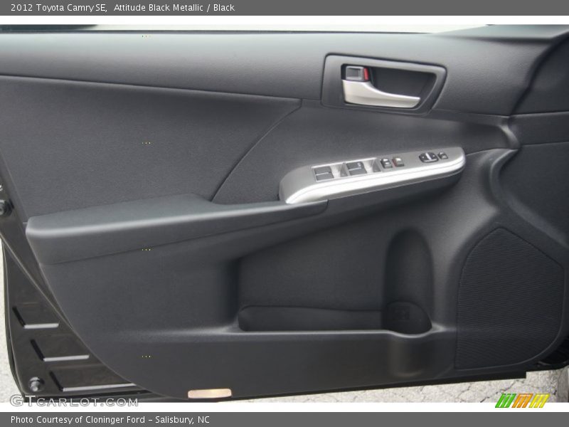 Attitude Black Metallic / Black 2012 Toyota Camry SE