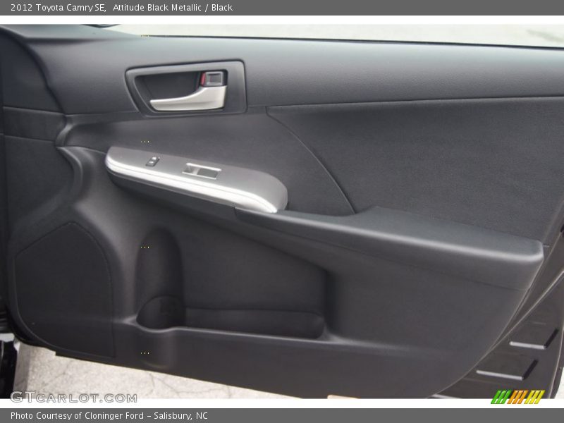 Attitude Black Metallic / Black 2012 Toyota Camry SE