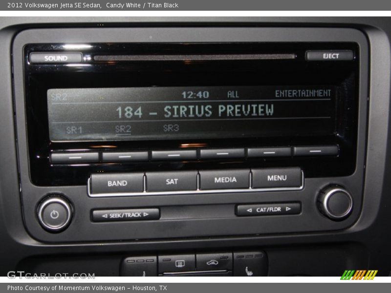 Candy White / Titan Black 2012 Volkswagen Jetta SE Sedan