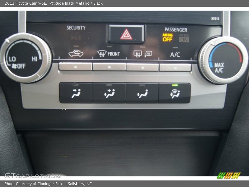 Attitude Black Metallic / Black 2012 Toyota Camry SE