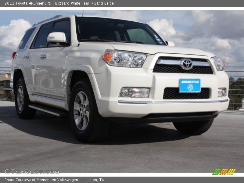 Blizzard White Pearl / Sand Beige 2011 Toyota 4Runner SR5