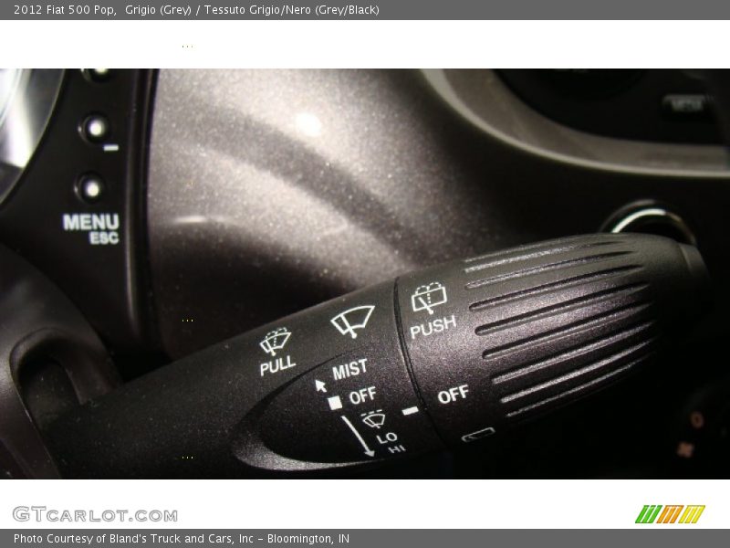 Grigio (Grey) / Tessuto Grigio/Nero (Grey/Black) 2012 Fiat 500 Pop