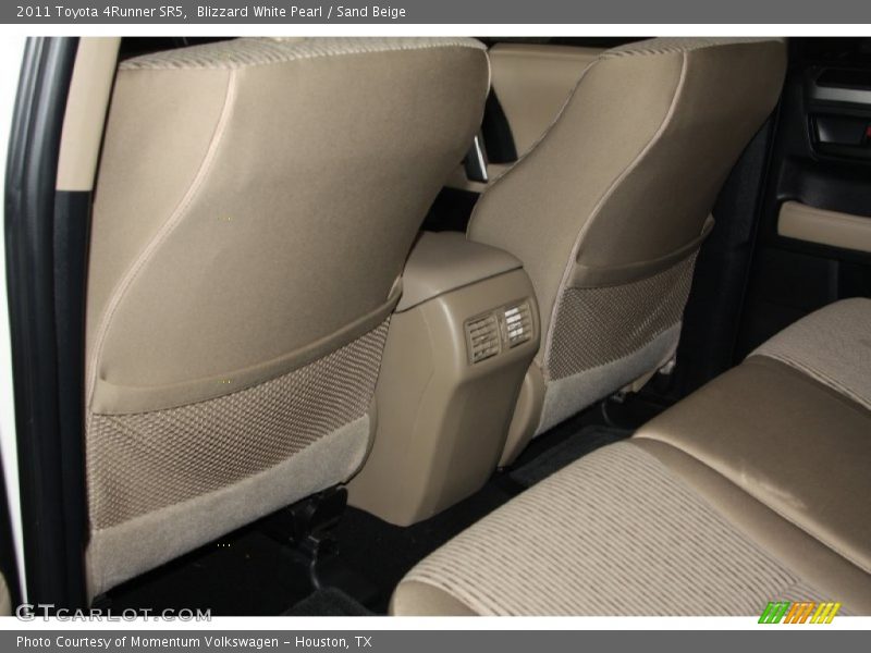 Blizzard White Pearl / Sand Beige 2011 Toyota 4Runner SR5