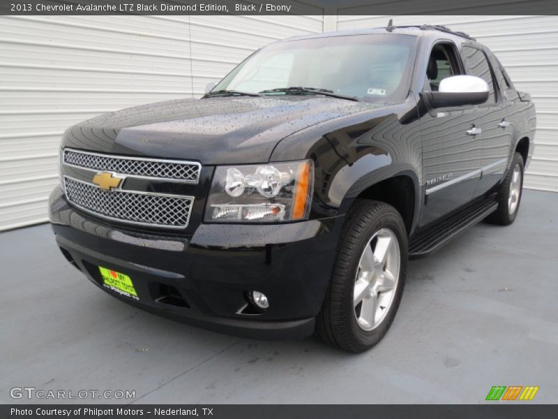 Black / Ebony 2013 Chevrolet Avalanche LTZ Black Diamond Edition