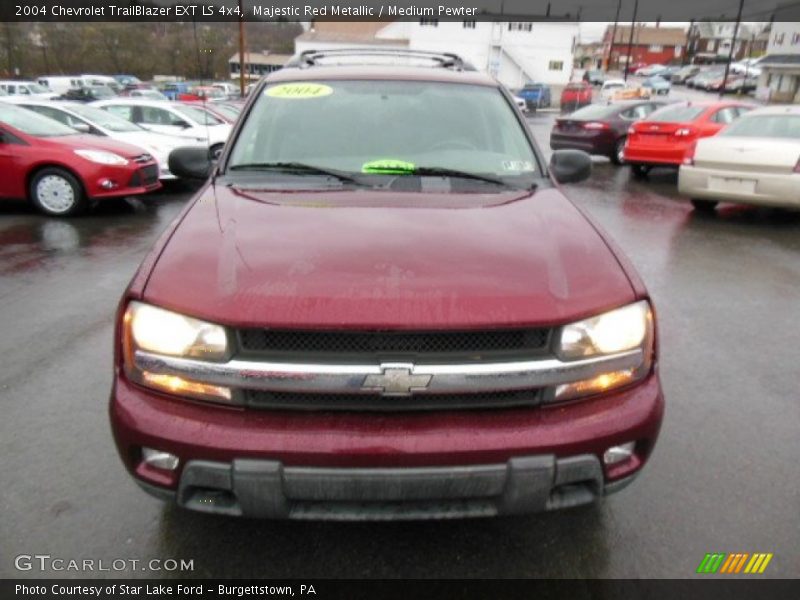 Majestic Red Metallic / Medium Pewter 2004 Chevrolet TrailBlazer EXT LS 4x4