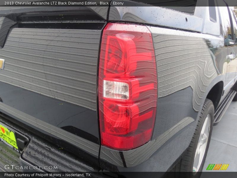 Black / Ebony 2013 Chevrolet Avalanche LTZ Black Diamond Edition