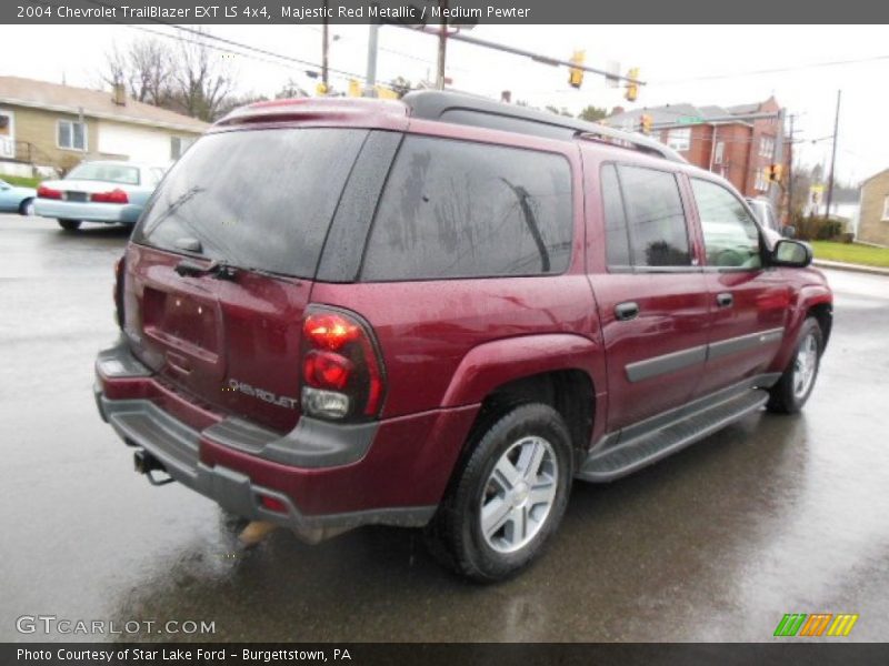 Majestic Red Metallic / Medium Pewter 2004 Chevrolet TrailBlazer EXT LS 4x4