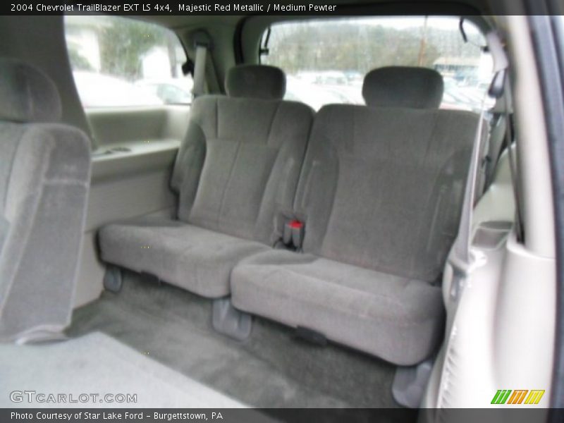 Majestic Red Metallic / Medium Pewter 2004 Chevrolet TrailBlazer EXT LS 4x4