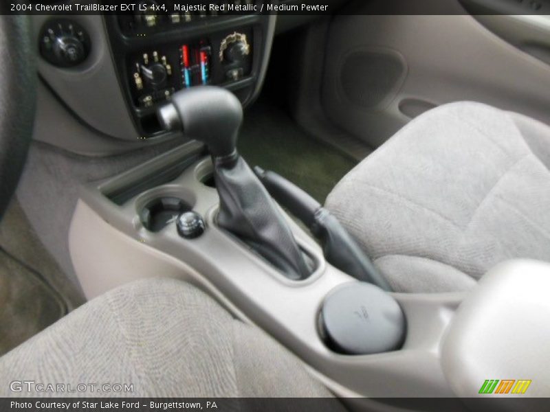 Majestic Red Metallic / Medium Pewter 2004 Chevrolet TrailBlazer EXT LS 4x4