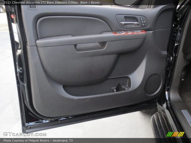 Door Panel of 2013 Avalanche LTZ Black Diamond Edition